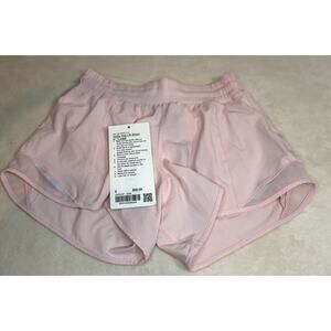 Lululemon Hotty Hot Low Rise Lined Short 4" SZ 6 Strawberry Milkshake STMI